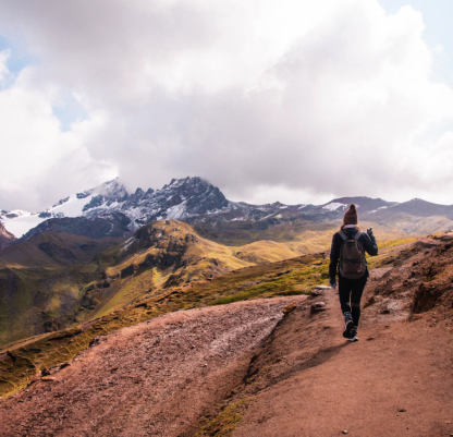 trekking-mountain-Cuco-land-expeditions